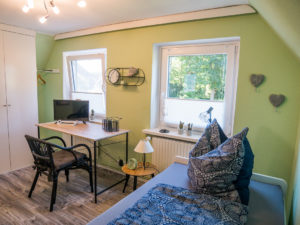 Grünes Zimmer in Steffis kleine Pension